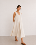 VESTIDO CUELLO PICO FLUIDO