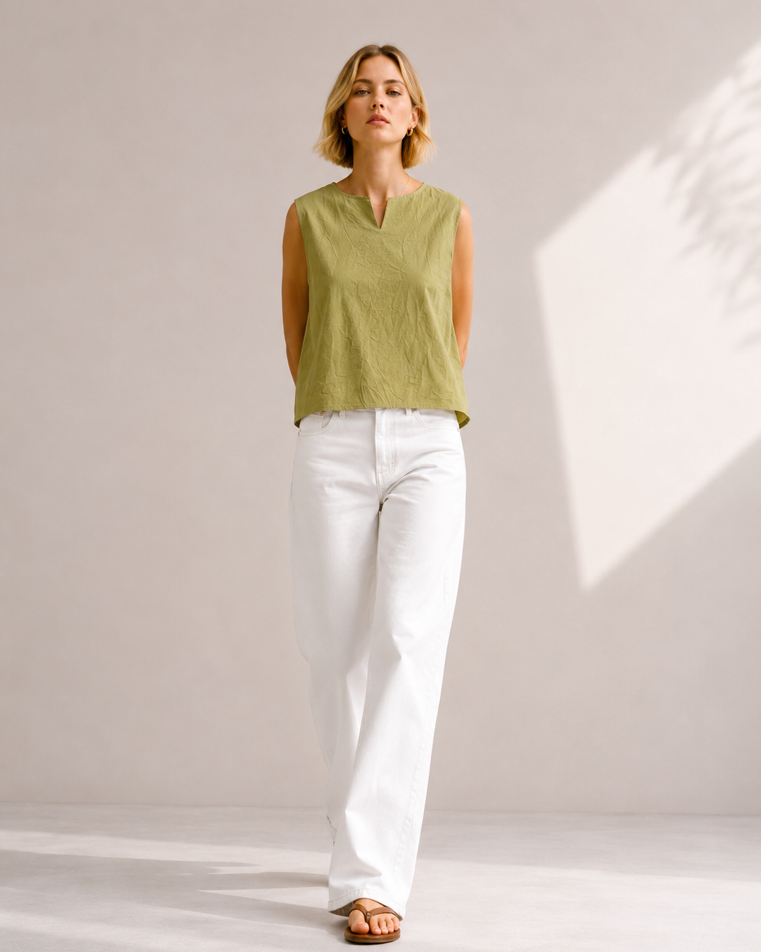 BLUSA ESCOTE ABERTURA