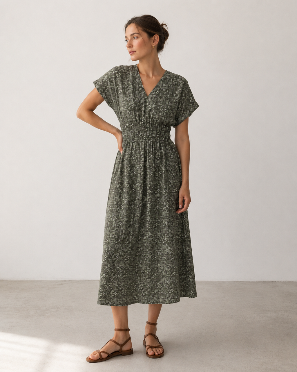 VESTIDO MIDI FRUNCIDO ESTAMPADO